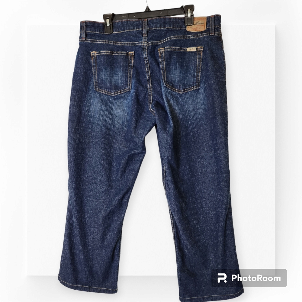 Levi's Signature Straight Leg Jeans size 18